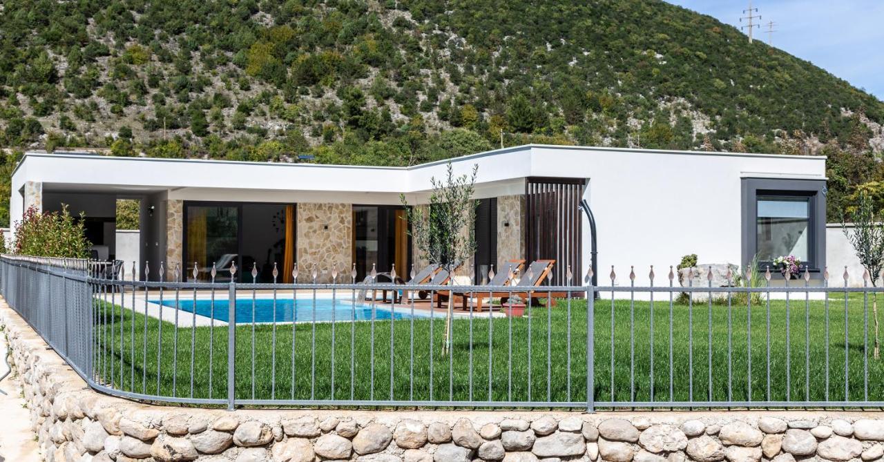 Villa Nera - Etwa モスタル エクステリア 写真